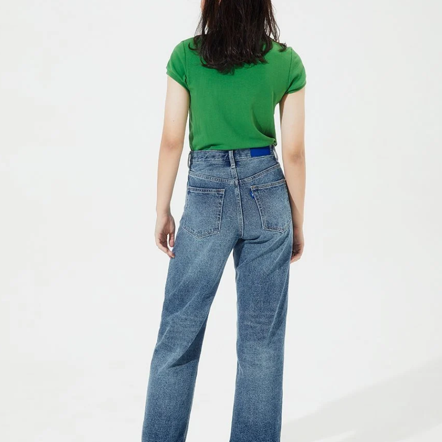 The Blue Tshirt Original Dad Jeans (Light Blue Wash)