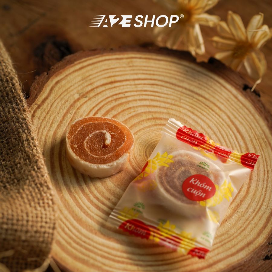 Roll Crisp with Different Fruit Fillings  - Tu Bong