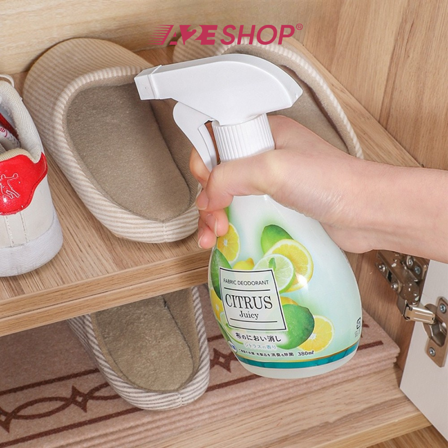 Xịt thơm phòng và vải Kyowa Japan – Hương hoa hồng và trái cây (300ml)